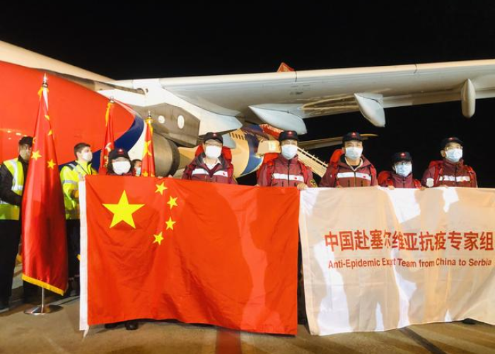 中国向塞尔维亚伸出援手，疫情下守望相助