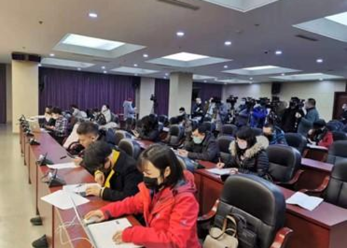 武汉疫情是由新型冠状病毒引起的