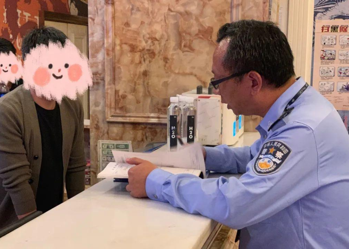 上海警方严厉打击涉疫黄赌违法犯罪