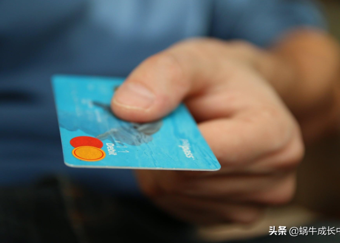 疫情爆发，2019年12月，一场突如其来的挑战