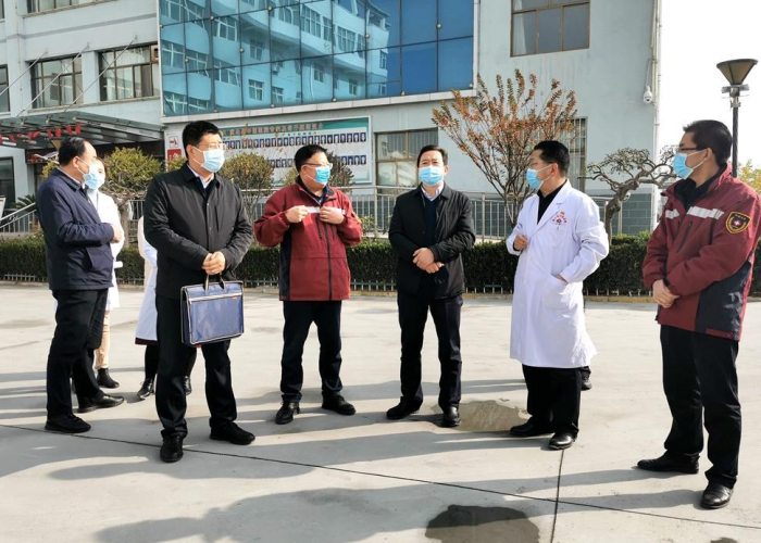 疫情何时放开管控，科学决策与公众期待的平衡