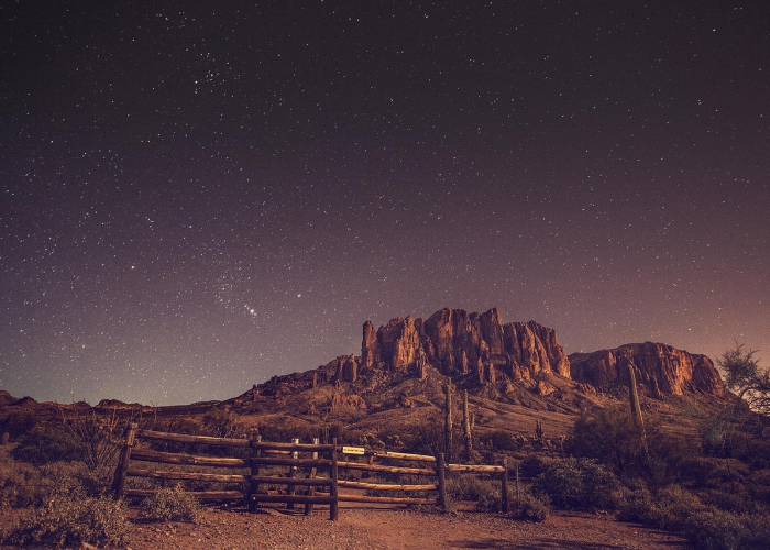 星座性格解析,6月24日出生的巨蟹座,温柔外壳下的深邃宇宙 星座性格解析,6月24日出生的巨蟹座,温柔外壳下的深邃宇宙