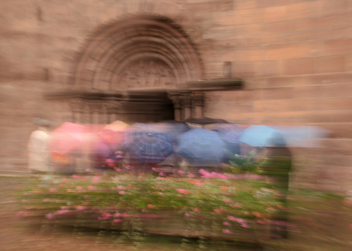 世卫预测疫情终结，隧道尽头的光，还是海市蜃楼？