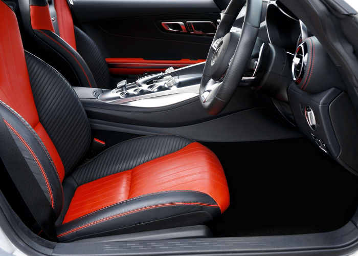 奔驰换挡拨片怎么用?手把手教你释放驾驶激情 奔驰换挡拨片怎么用?手把手教你释放驾驶激情