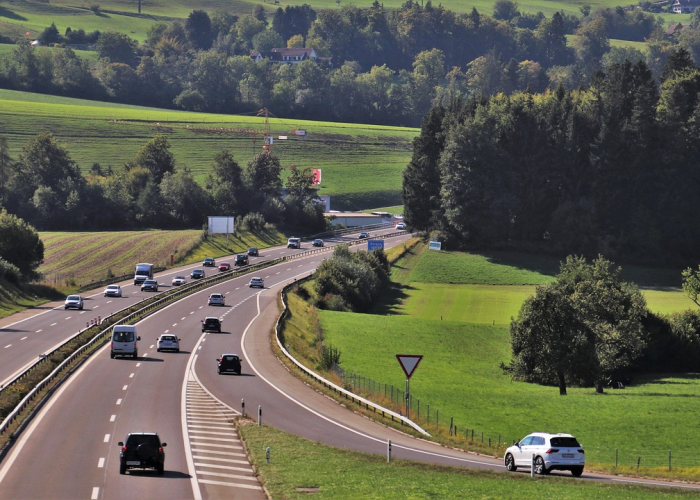 高速公路封路消息,如何第一时间获取权威信息,规划安全出行? 高速公路封路消息,如何第一时间获取权威信息,规划安全出行?