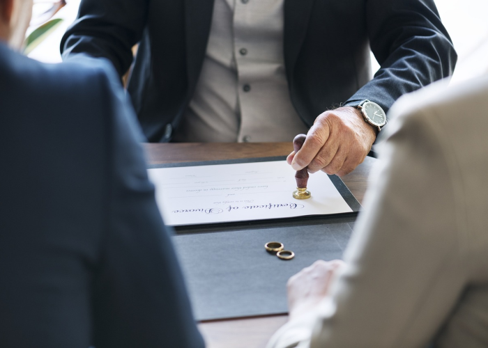 数据迷雾,荷兰确诊病例破万背后的真实图景 数据迷雾,荷兰确诊病例破万背后的真实图景