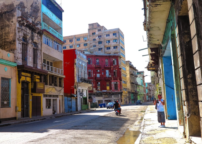 郑州疫情61人，数字背后，一座城的坚韧与温度