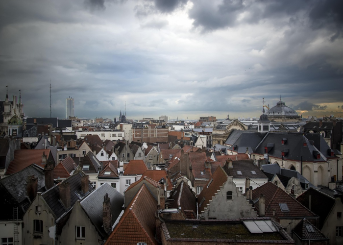 12月2日，上海疫情中的一道分水岭