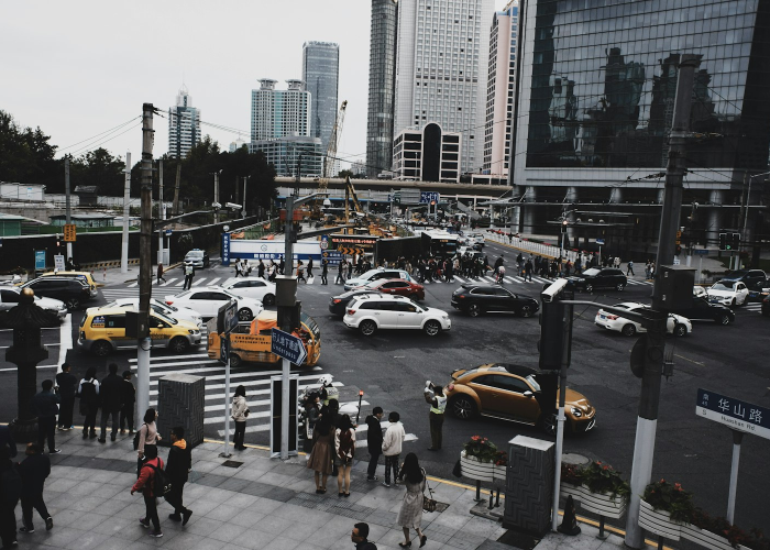 上饶铅山红绿灯,小城十字路口的中国叙事 上饶铅山红绿灯,小城十字路口的中国叙事