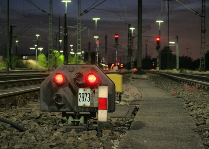 上海战疫,一座超大城市的社会韧性大考 上海战疫,一座超大城市的社会韧性大考