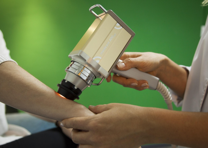 详细了解“九人牌九开挂透视软件”(详细开挂教程)-知乎