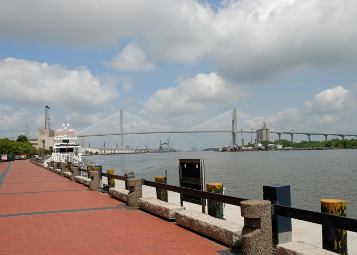 淄博确诊，一座城市的阳性与千万人心的阴性