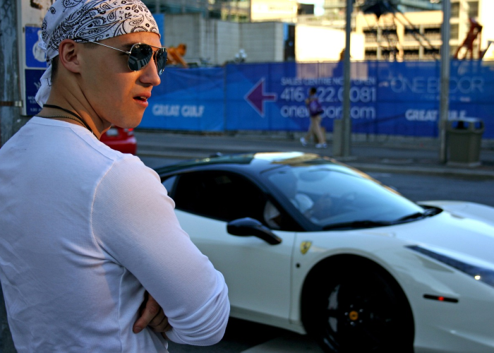 二手传奇，法拉利458硬顶敞篷的极致魅力与理性选择