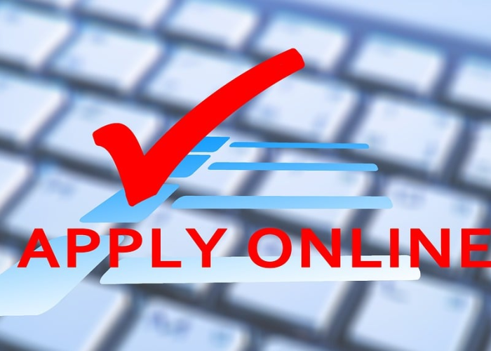 2021年的上班时间，在不确定中重塑的工作日常