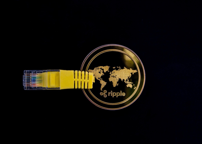 贵金属交易App下载指南，指尖上的财富机遇与安全选择