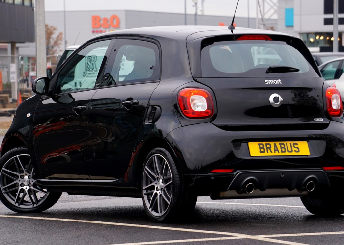 吉利轿车价格表和图片大全，热门车型全解析，购车一目了然