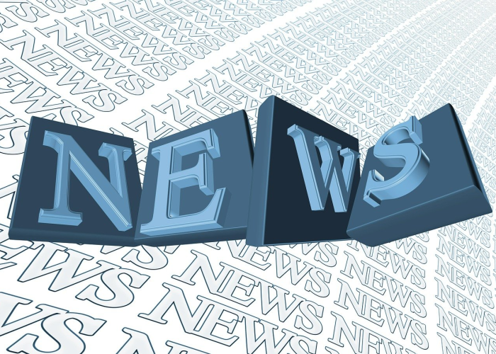 一张迟到的口罩照片，政治符号、公共责任与撕裂的美国抗疫叙事