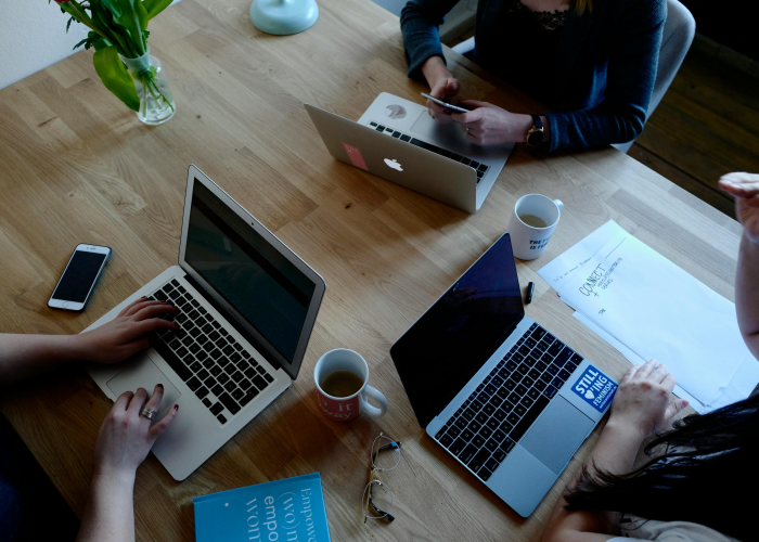 玩家实测“四人斗地主如何开挂”(开挂提高胜率)-知乎