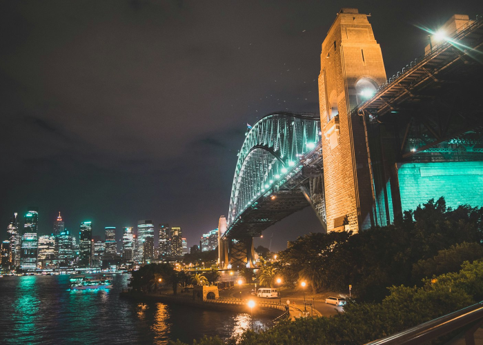 大连，重启的脉搏与城市的韧性