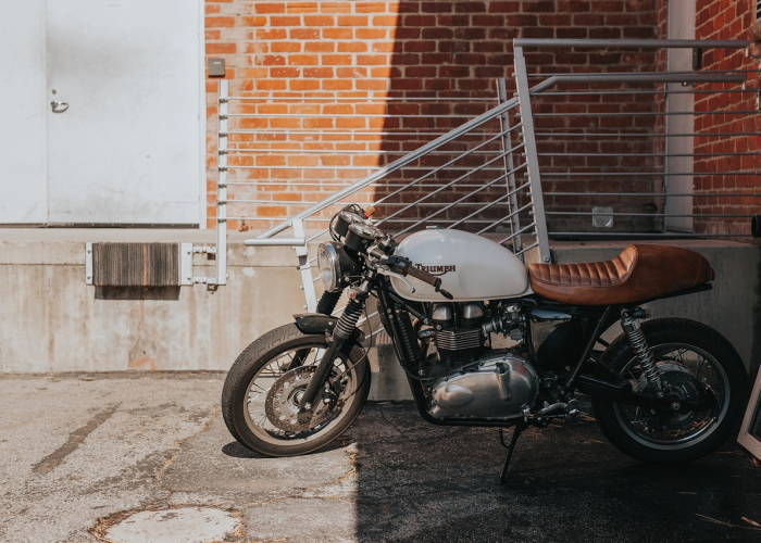 当超跑基因驶入两轮世界，兰博基尼报价摩托车，是跨界传奇还是天价玩具？