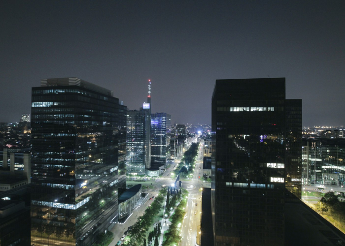 郑州疑似感染,一座城市的不确定时刻与全民防疫的集体叙事 郑州疑似感染,一座城市的不确定时刻与全民防疫的集体叙事