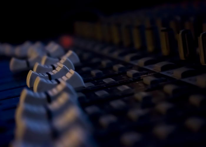 张文宏疫情源头论断，科学声音如何穿透舆论迷雾