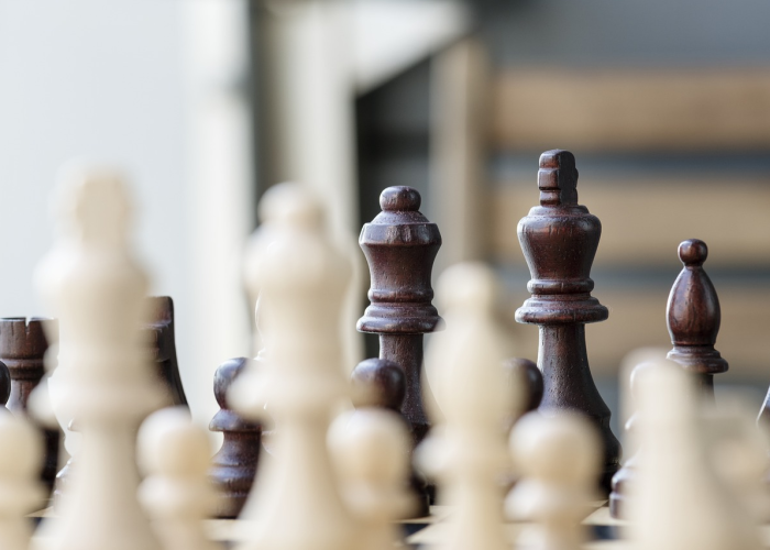 油价涨跌之间,一场牵动14亿人的经济脉搏 油价涨跌之间,一场牵动14亿人的经济脉搏