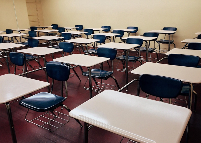 北京确诊发热未就诊背后，猪价波动下的民生抉择