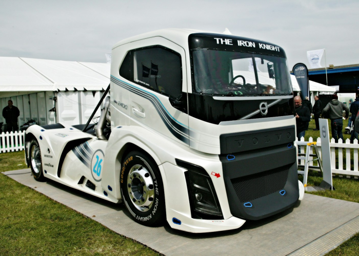 速度的代价，揭秘陆地飞行器铃木隼的价格与视觉魅力