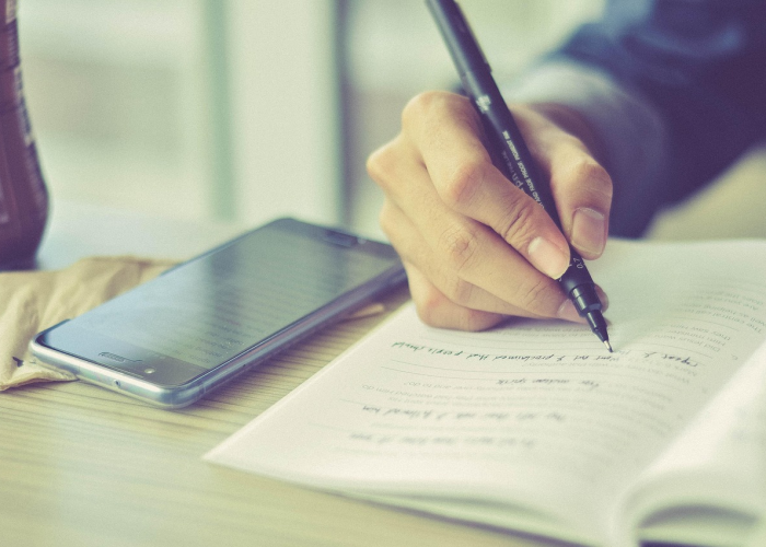 2021年中秋节快递放假吗？配送安排与寄件攻略全解析