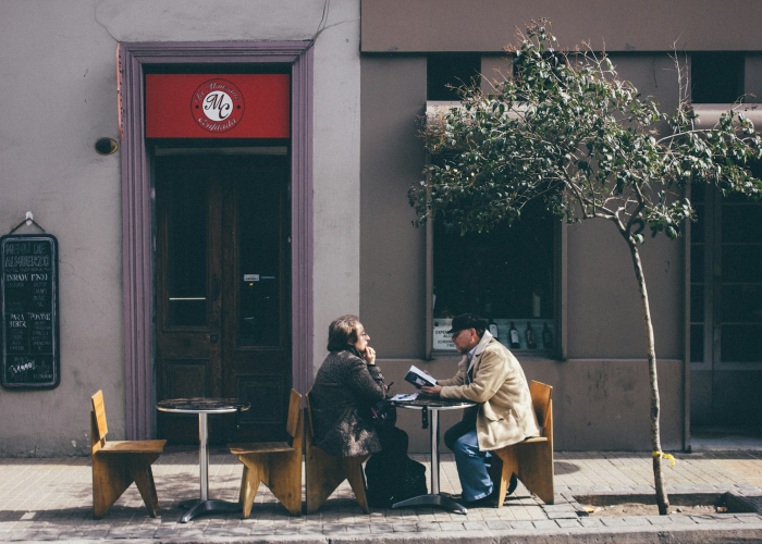 沈阳部分街道实施封闭管理,市民生活与防疫并重 沈阳部分街道实施封闭管理,市民生活与防疫并重