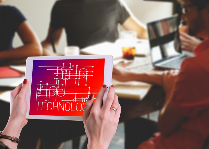 2020上海客运停运通知，一座城市的暂停键与重启键