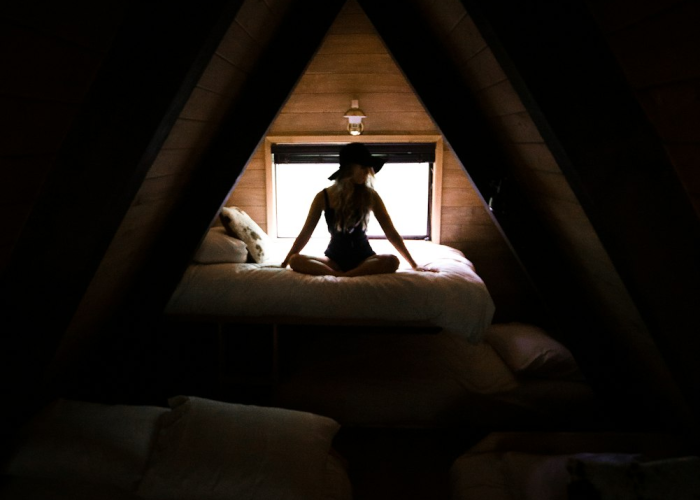 阁楼上的陌生人