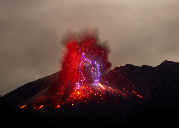 山东发布紧急通知！全省暂停！极端天气红色预警下的全民总动员