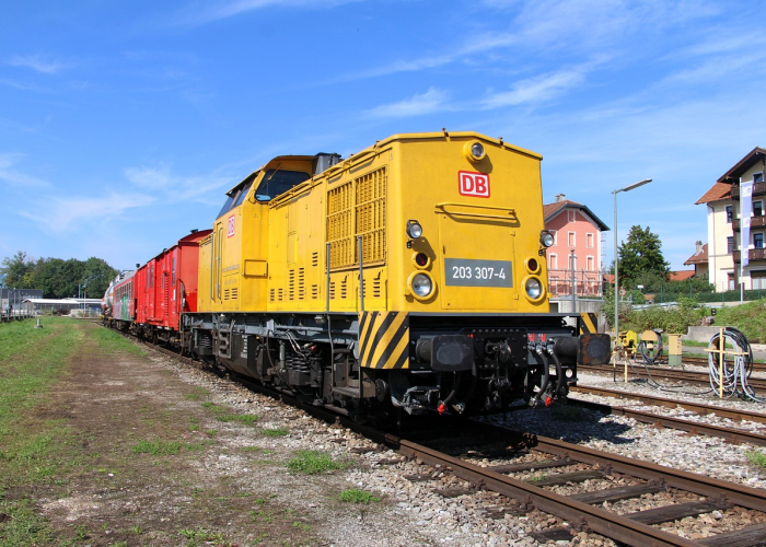 21年停工令，中国制造业的急刹车与韧性生长