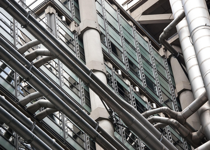 上海疫情制度，韧性城市的压力测试与治理演进