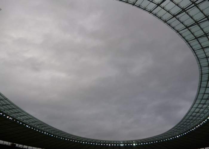 东京奥运会面临取消危机，疫情阴影下的全球体育抉择